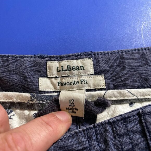 L.L. Bean Cargo Shorts Womens 12 Reg Blue Floral All Over Print Hiking Stretch - Picture 4 of 9